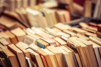 Promotoria abre inquérito para apurar descarte de milhares de livros em Osasco (SP)