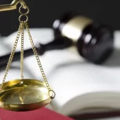 STJ: ministro afastado por assédio sexual, Buzzi mantém salário de R$ 100 mil com penduricalhos