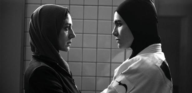 Zar Amir Ebrahimi e Arienne Mandi em cena de