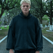 Pedro Novaes como Alexandre no filme