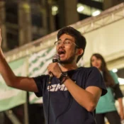 Kim Kataguiri diz que PM deveria “descer a borracha” em alunos da USP