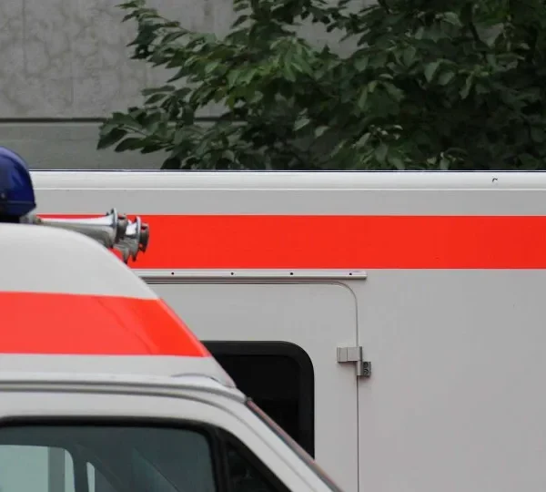 Acidente com 15 veículos deixa 1 morto em rodovia da Grande BH
