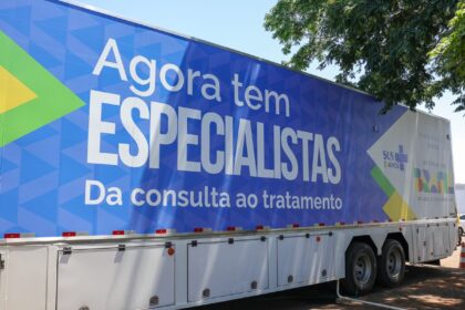 Agora Tem Especialistas lança em Manguinhos carreta de saúde da mulher