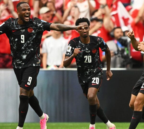 Canadá atropela Catar e vence pela primeira vez em uma Copa do Mundo