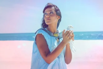 Cantora Tainá lança 'Sabiá': a canção da alma que aprendeu a voar
