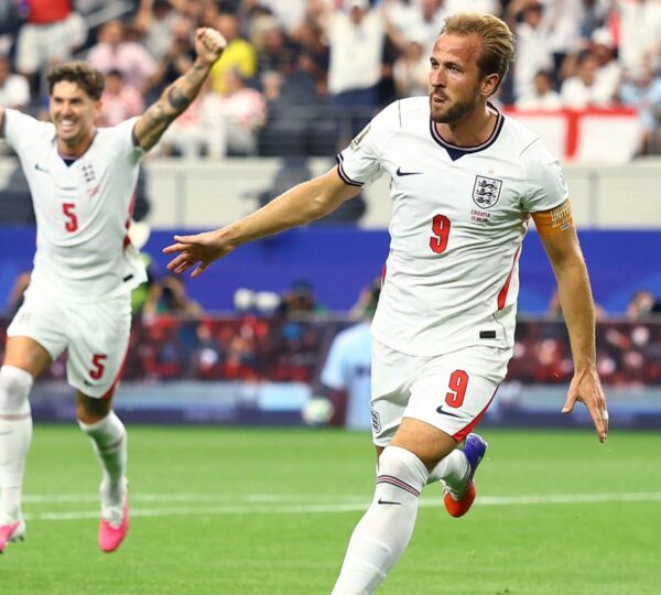 Harry Kane sobra em campo e Inglaterra bate Croácia por 4 a 2 na Copa