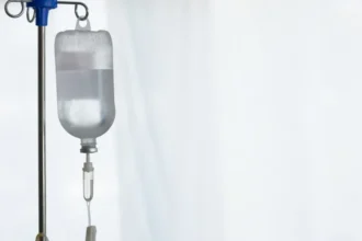 Homem com suspeita de ebola viajou de Guarulhos (SP) ao Rio de ônibus, diz Ministério da Saúde