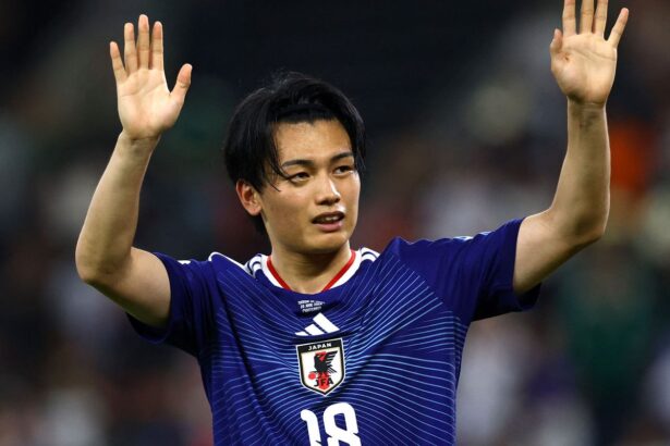 Japão goleia a Tunísia e acirra briga pela liderança do grupo F: 4 a 0
