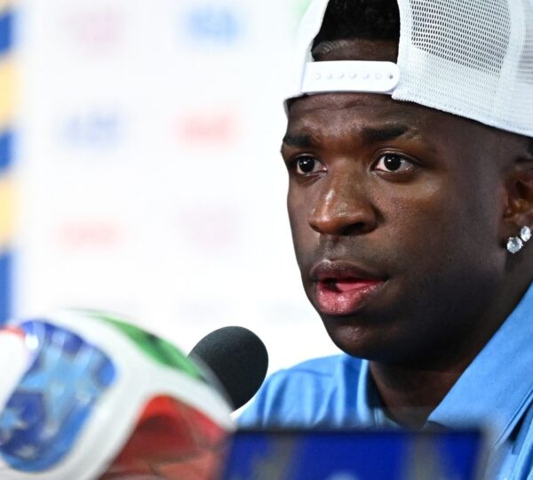 Mais experiente, Vini Jr. afirma que Brasil "chega para ser campeão"