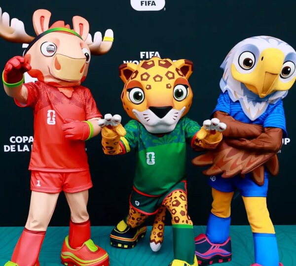 Mascotes do Mundial incluem a águia-careca, animal salvo de extinção