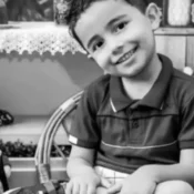 Menino de 4 anos morre após cair da janela de hotel em Blumenau