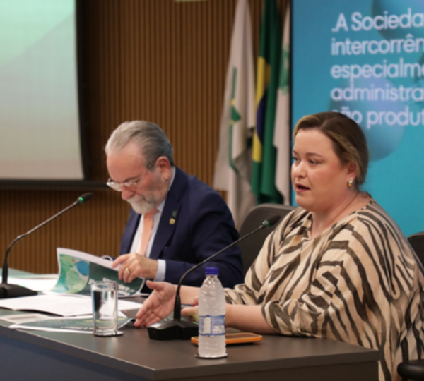 Resolução proíbe uso de PMMA por médicos em procedimentos na pele