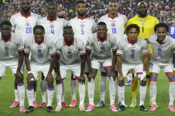 Rival do Brasil na Copa, Haiti celebra a esperança em meio à crise