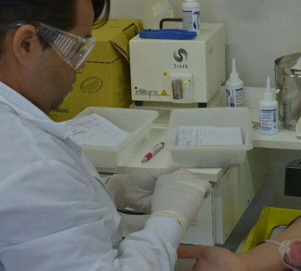 Sintomas da doença falciforme vão além da anemia; saiba mais