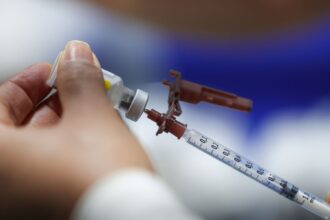 Vacina do Butantan não é aplicada em crianças nos postos de saúde